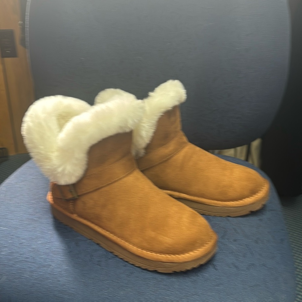 New fuzzy boots